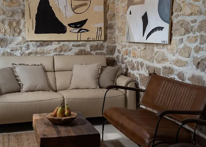 Blacksmith's House - House With Heated Pool Posedarje